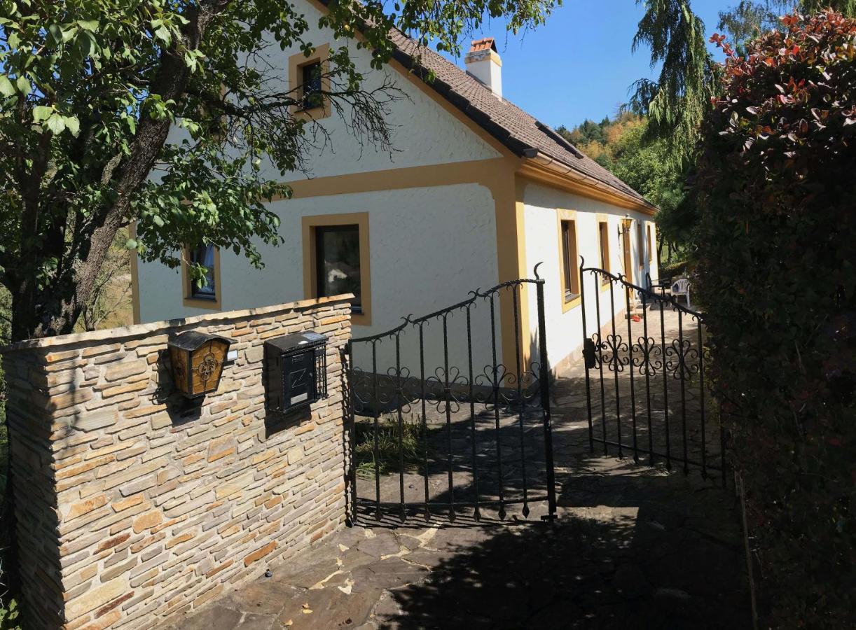 Ferienhaus Messern Экстерьер фото